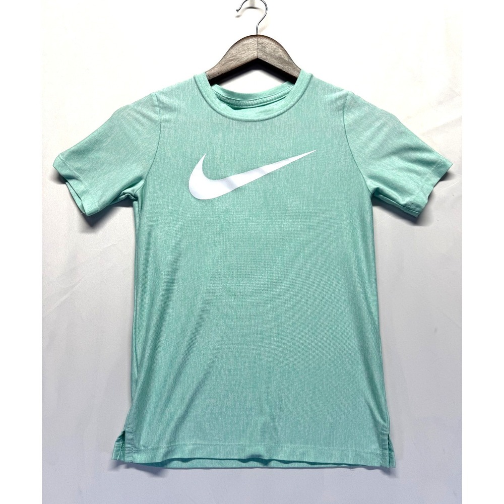 Nike Dri-Fit T-Shirt Boys Medium Mint Green‎ Swoosh Logo Short Sleeve Side Slit